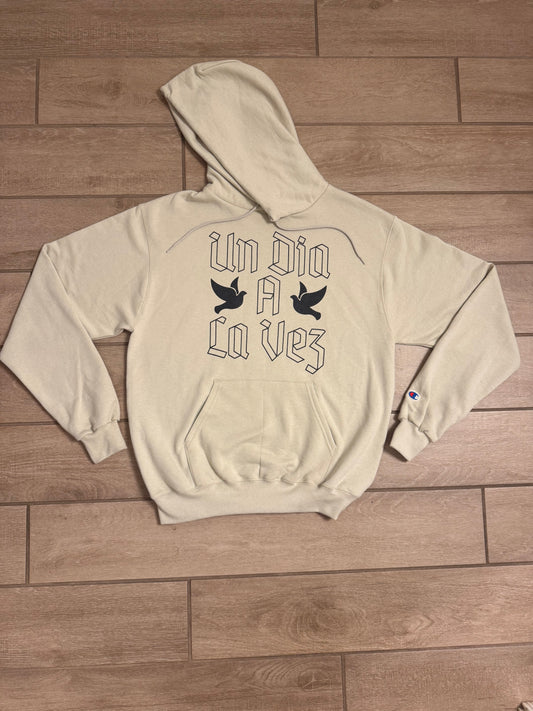 Un Día A La Vez Hoodie